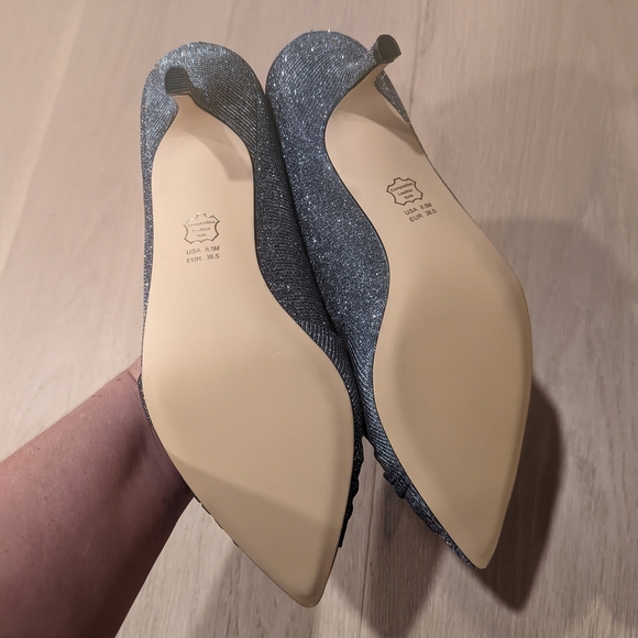 Shimmery Grey Heels - Picture 4 of 11